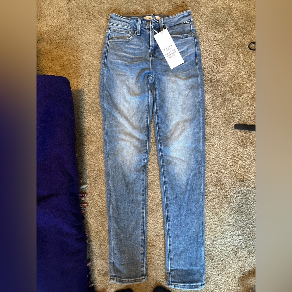 Skinny jeans